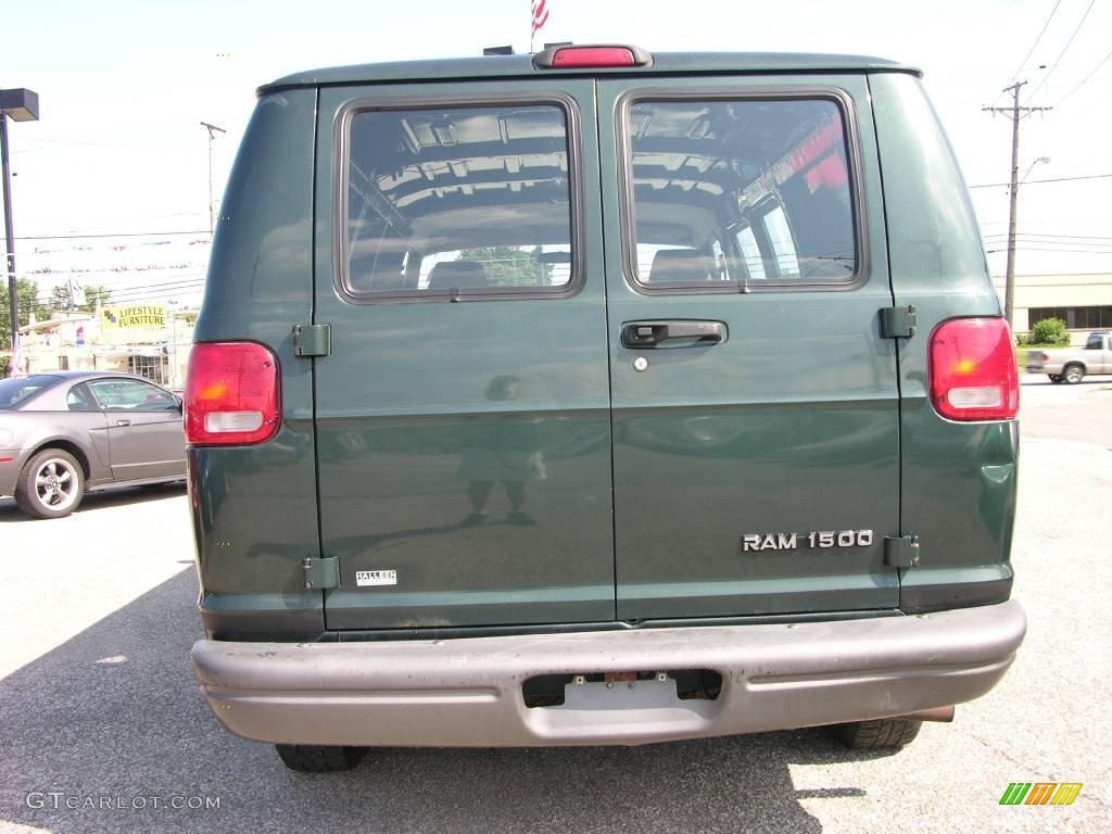 2002 Ram Van 1500 Cargo - Hunter Green Metallic / Dark Slate Gray photo #5