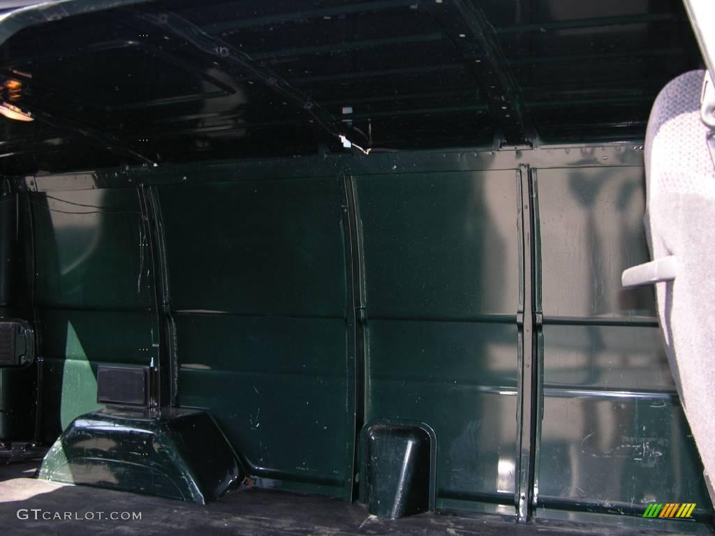 2002 Ram Van 1500 Cargo - Hunter Green Metallic / Dark Slate Gray photo #18