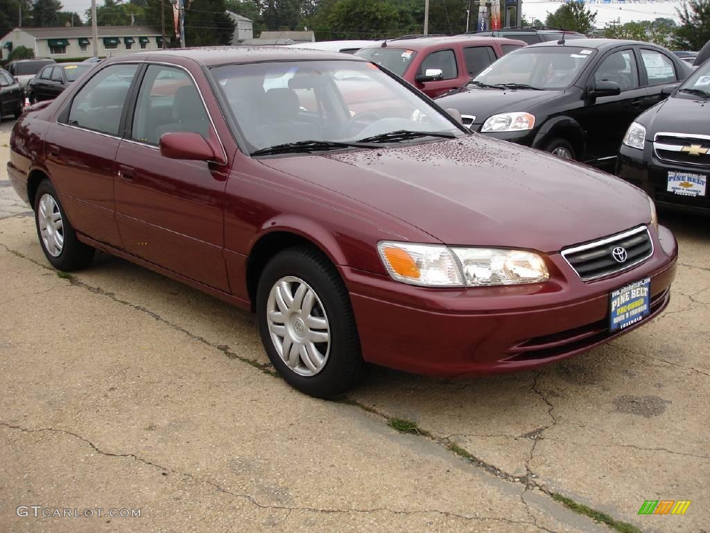 2001 Camry LE - Vintage Red Pearl / Gray photo #2