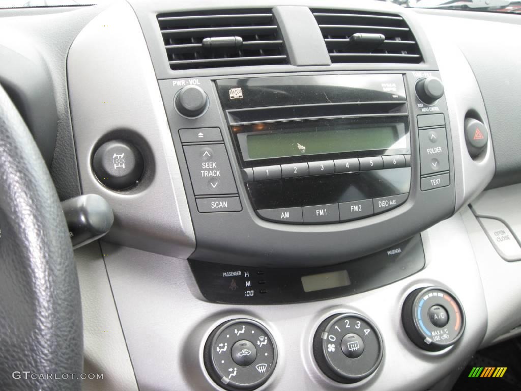 2008 RAV4 V6 4WD - Super White / Ash photo #7