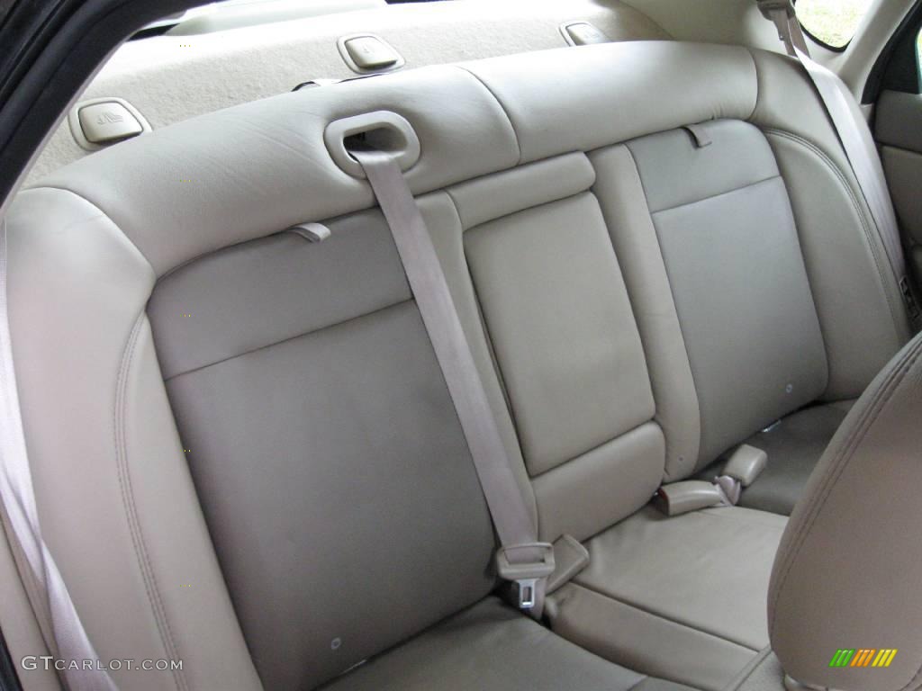 2003 Taurus SEL - Black / Medium Graphite photo #13