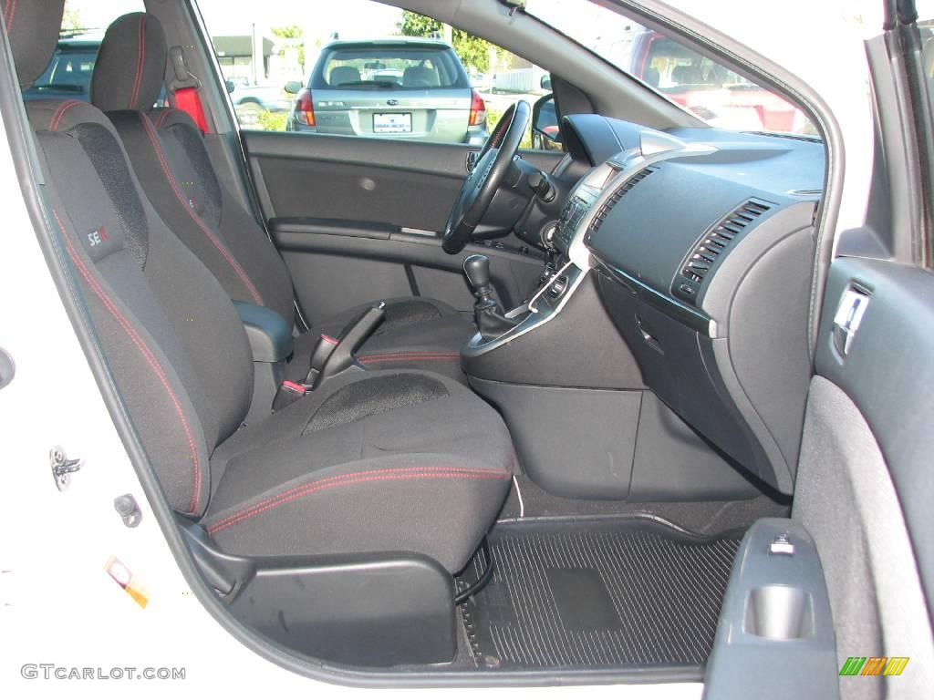 2007 Sentra SE-R Spec V - Fresh Powder White / SE-R Charcoal photo #10