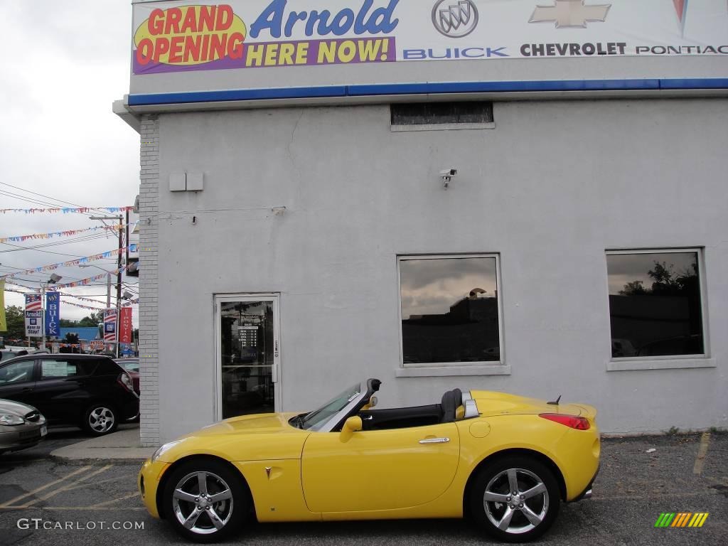 2008 Solstice GXP Roadster - Mean Yellow / Ebony photo #3