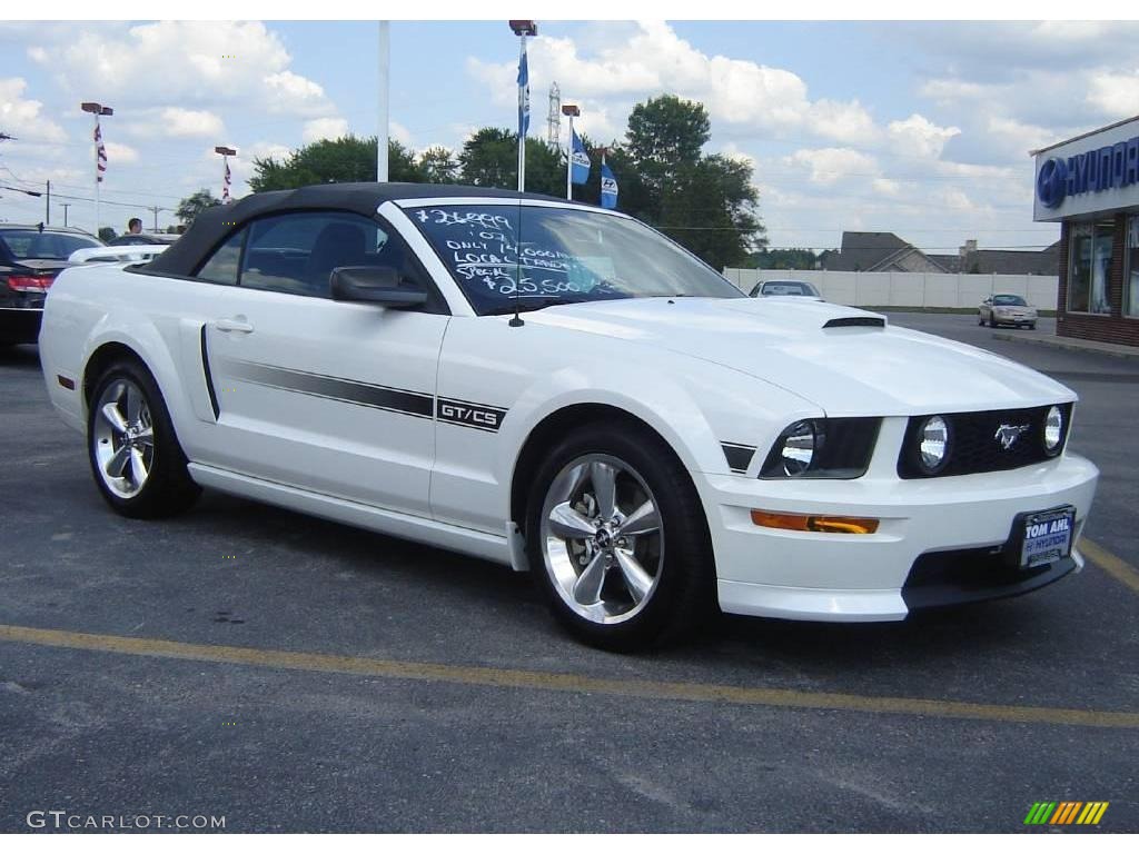 2007 Mustang GT/CS California Special Convertible - Performance White / Black/Dove Accent photo #7