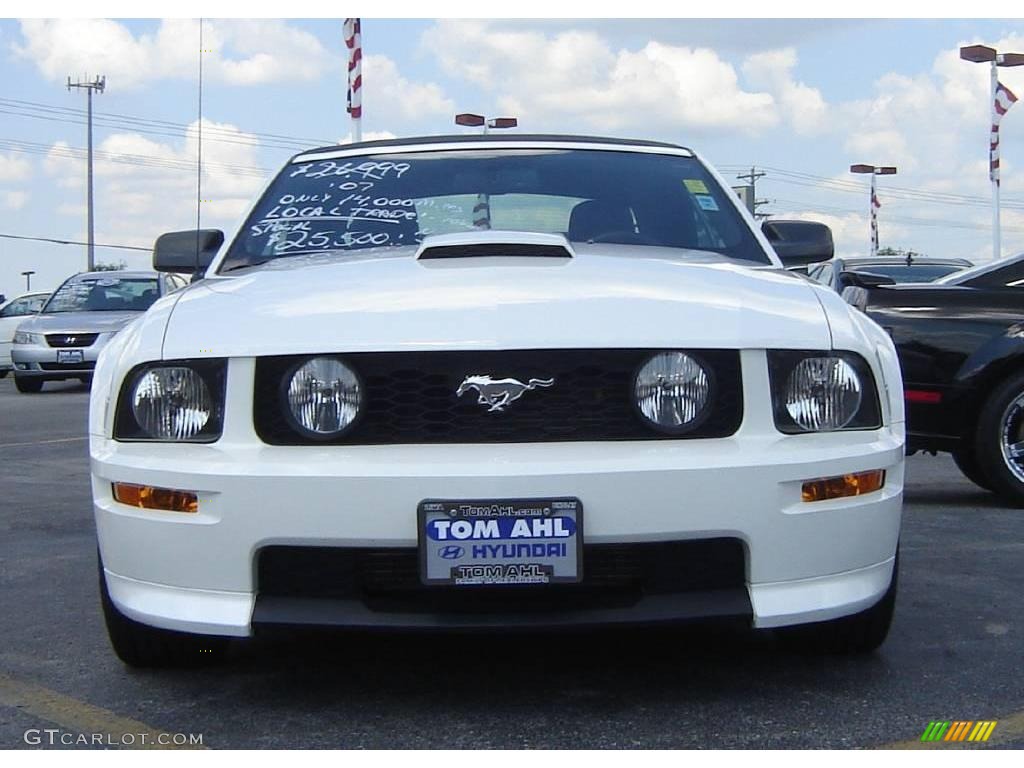 2007 Mustang GT/CS California Special Convertible - Performance White / Black/Dove Accent photo #8