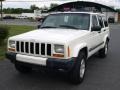 2000 Stone White Jeep Cherokee Sport 4x4  photo #2