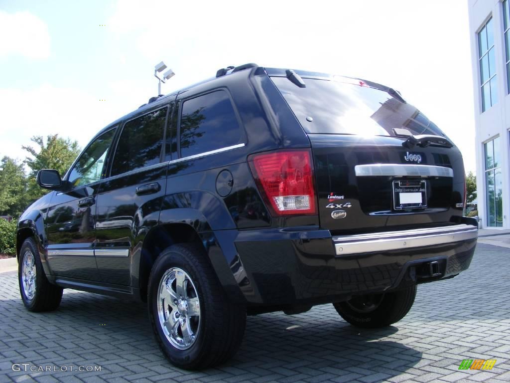 2007 Grand Cherokee Overland 4x4 - Black / Medium Slate Gray photo #3