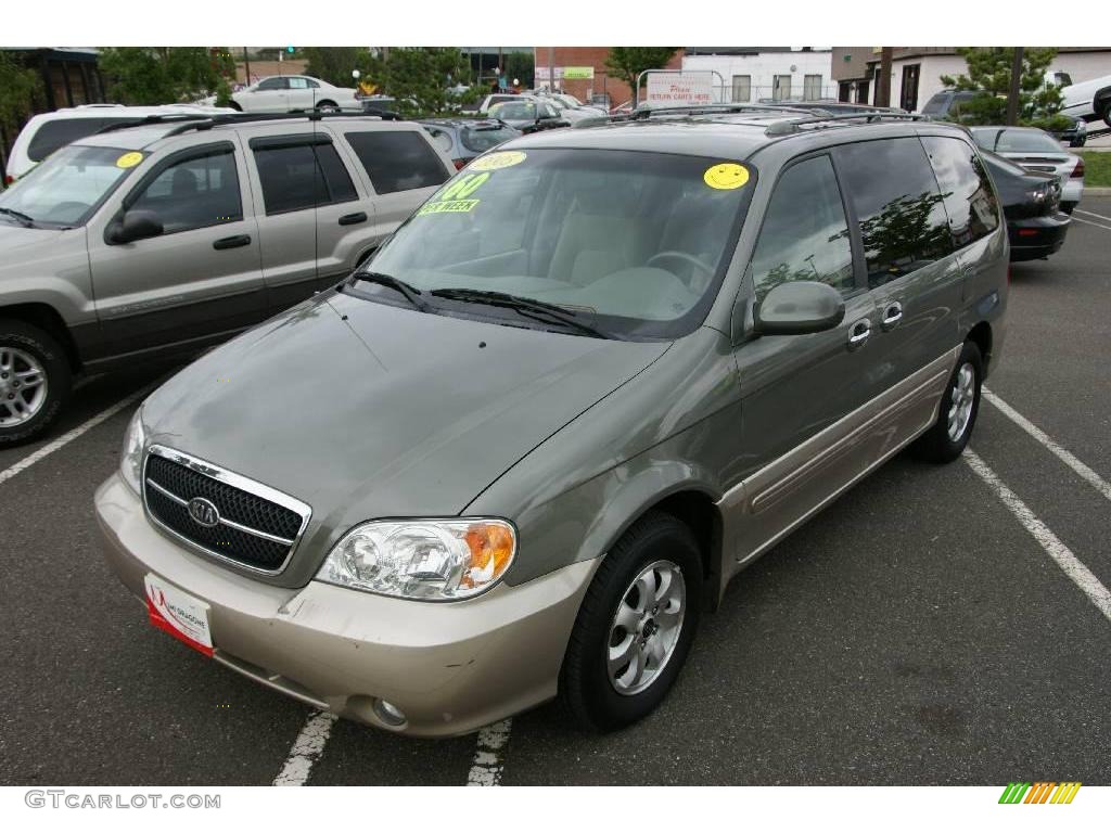 Sage Green Metallic Kia Sedona