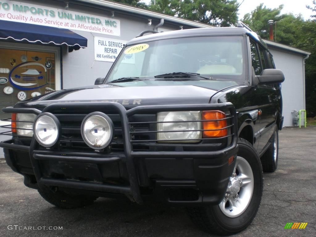 Beluga Black Land Rover Discovery