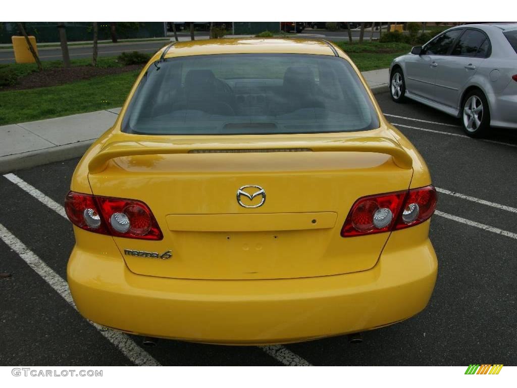 2003 MAZDA6 s Sedan - Speed Yellow / Gray photo #5