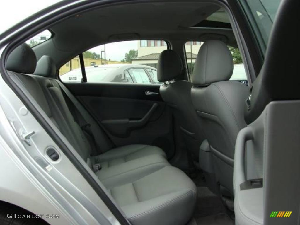 2006 TSX Sedan - Alabaster Silver Metallic / Quartz Gray photo #18