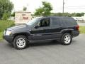 2004 Brillant Black Crystal Pearl Jeep Grand Cherokee Laredo 4x4  photo #1