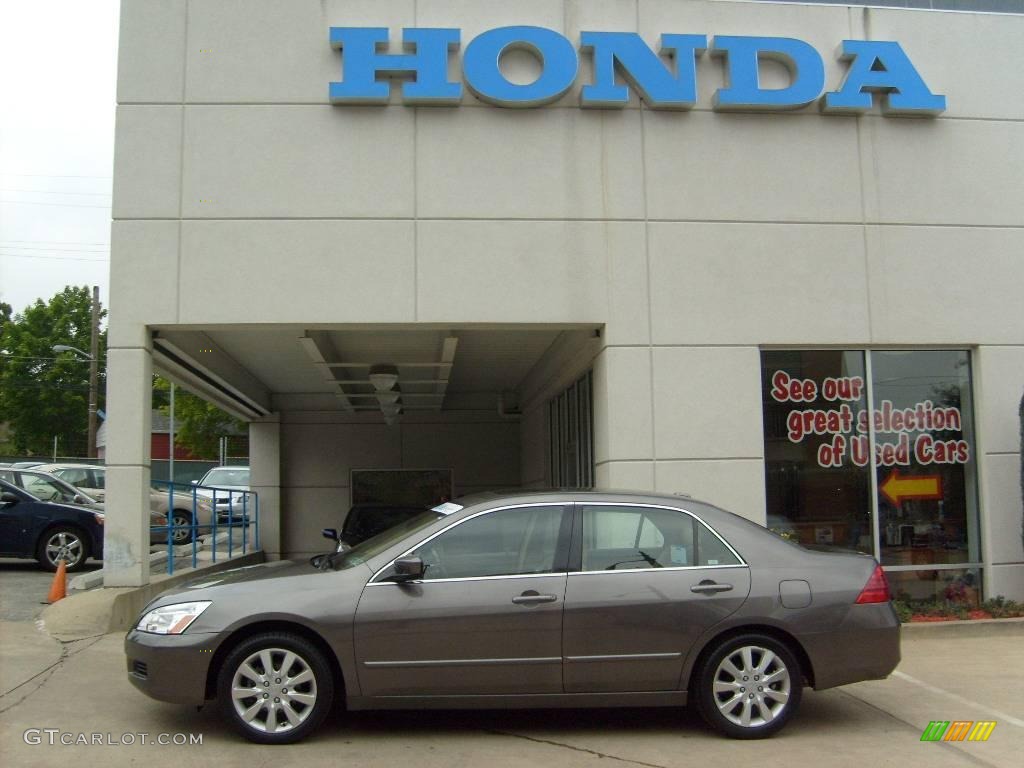 2006 Accord EX-L V6 Sedan - Carbon Bronze Pearl / Ivory photo #1