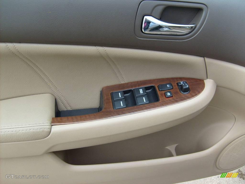 2006 Accord EX-L V6 Sedan - Carbon Bronze Pearl / Ivory photo #12