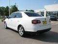 Candy White - Jetta SE Sedan Photo No. 3