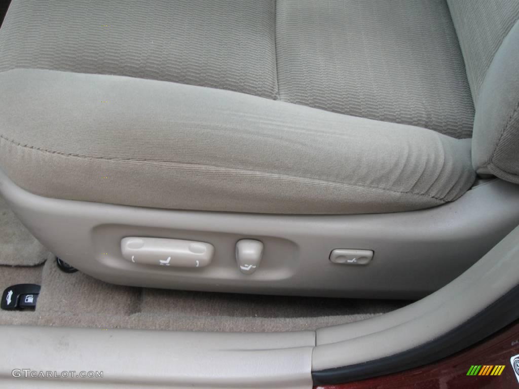 2006 Camry LE - Salsa Red Pearl / Taupe photo #7