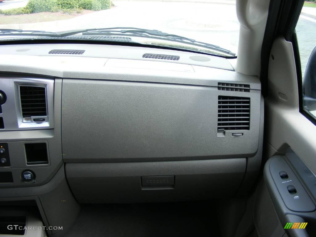 2008 Ram 1500 Big Horn Edition Quad Cab - Brilliant Black Crystal Pearl / Medium Slate Gray photo #21