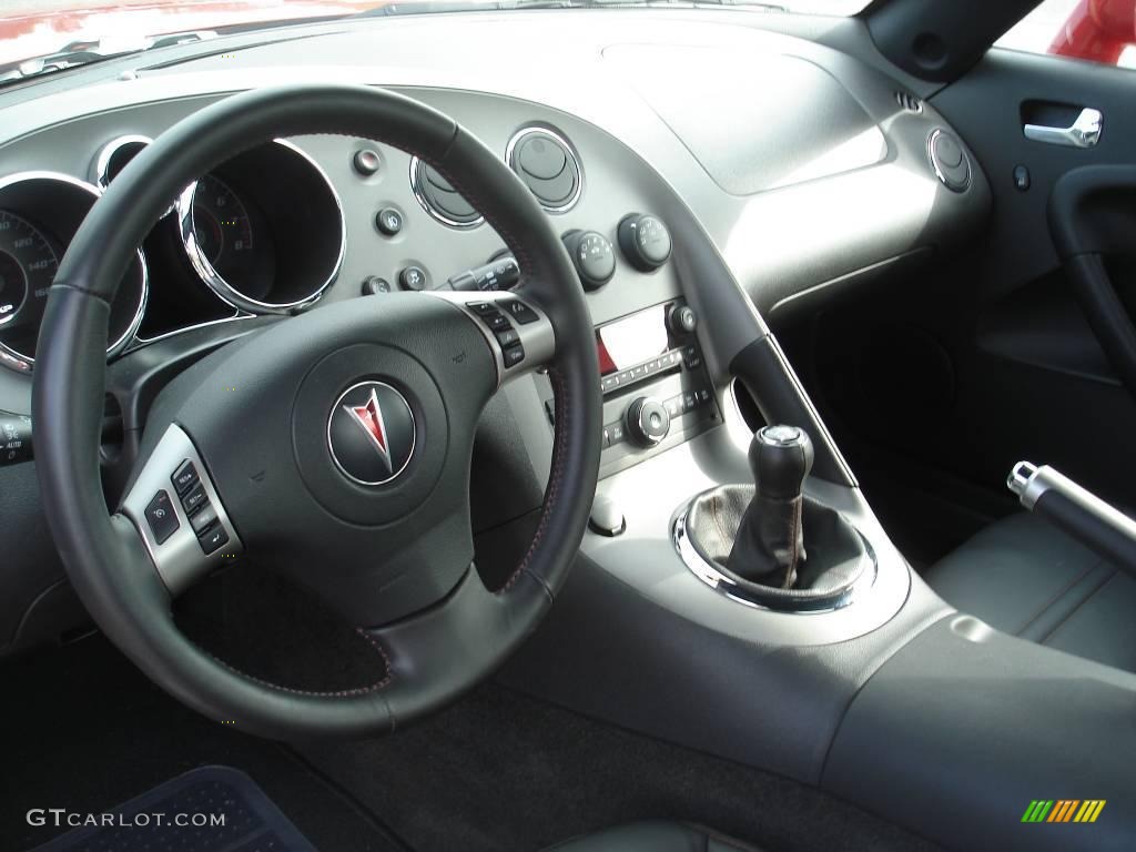 2009 Solstice GXP Roadster - Aggressive Red / Ebony/Red Stitching photo #9