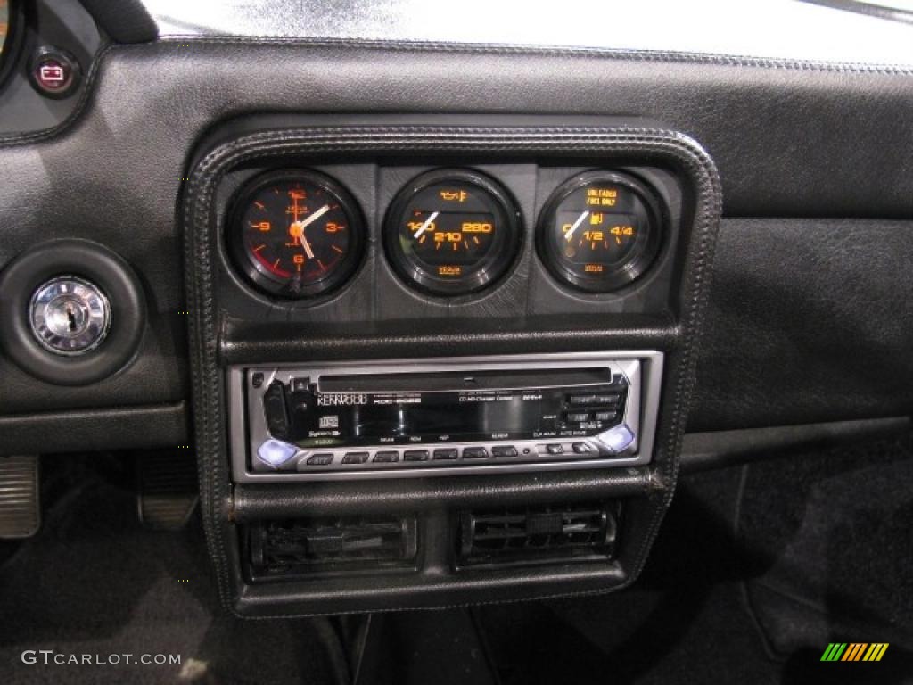 1989 Ferrari 328 GTS Gauges Photo #16139496