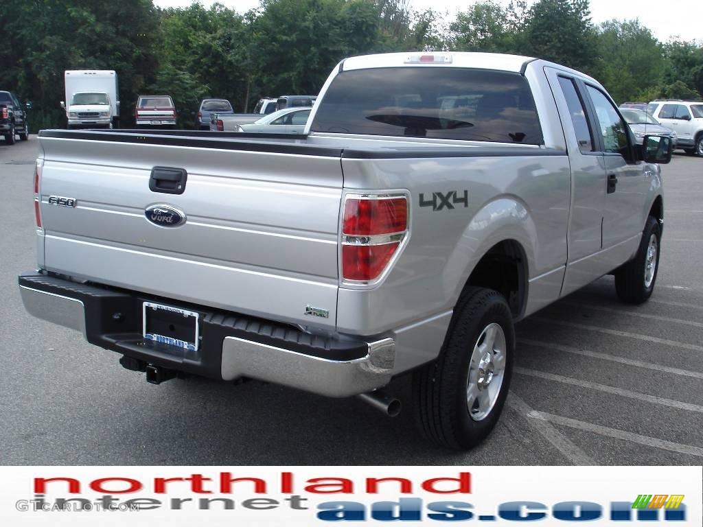 2010 F150 XLT SuperCab 4x4 - Ingot Silver Metallic / Medium Stone photo #6