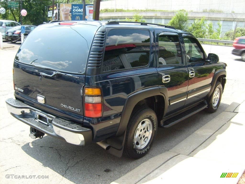 2004 Tahoe LS 4x4 - Dark Blue Metallic / Gray/Dark Charcoal photo #2