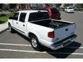 Summit White - S10 LS Crew Cab 4x4 Photo No. 6
