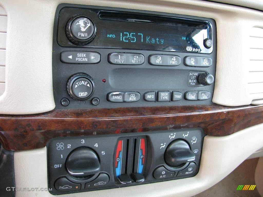 2002 Impala  - Sandrift Metallic / Neutral photo #10