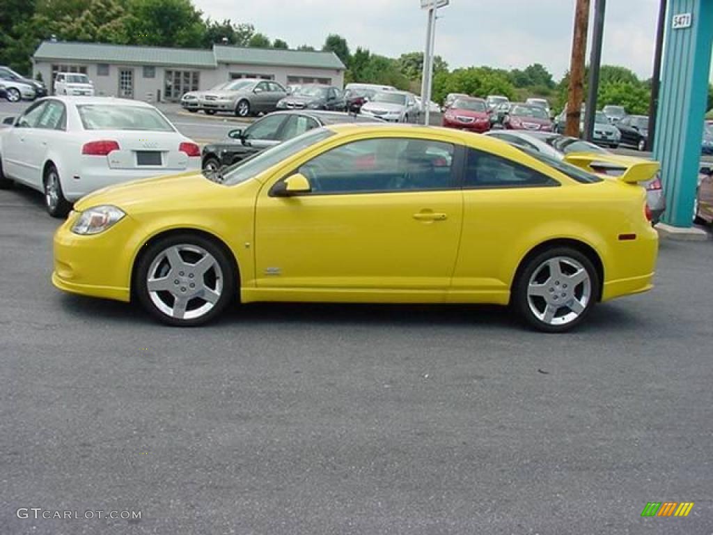 2006 Cobalt SS Supercharged Coupe - Rally Yellow / Ebony photo #9
