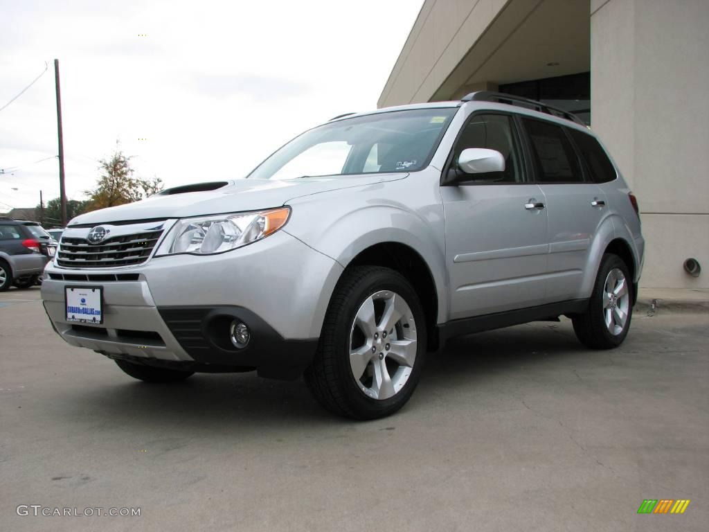 2009 Forester 2.5 XT Limited - Spark Silver Metallic / Black photo #2