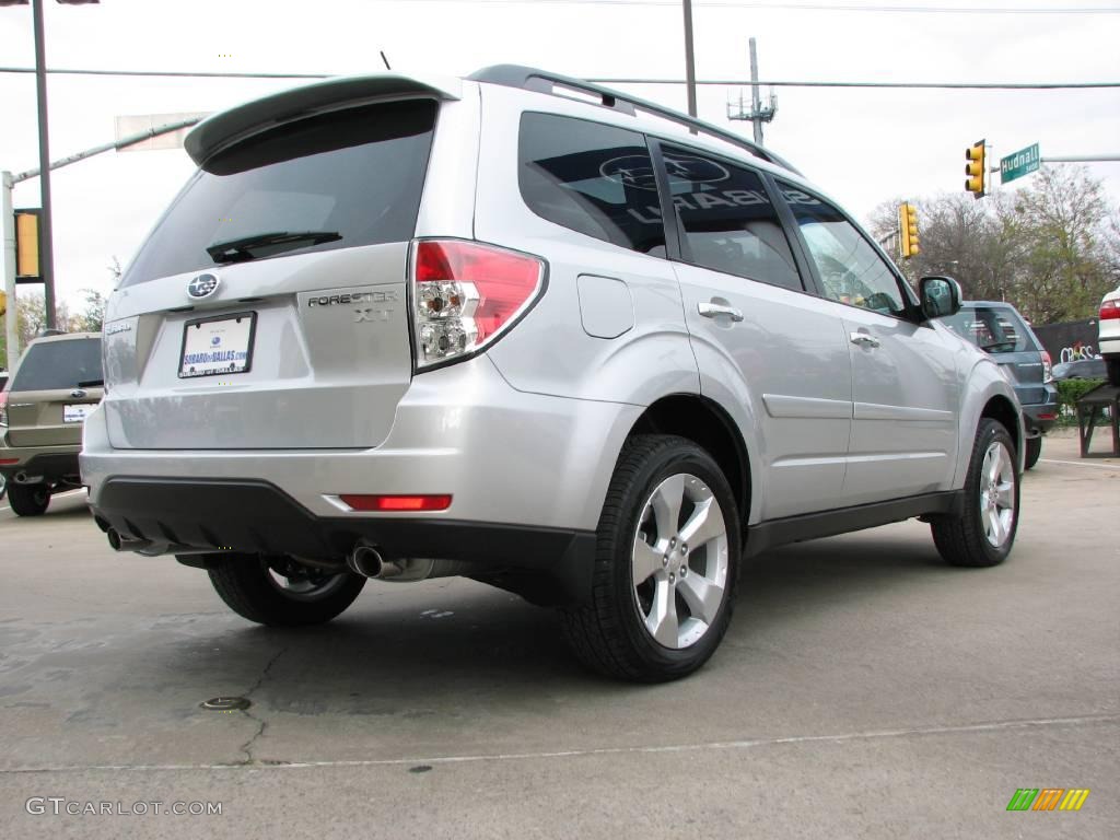 2009 Forester 2.5 XT Limited - Spark Silver Metallic / Black photo #4