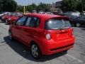 Victory Red - Aveo Aveo5 LT Photo No. 4
