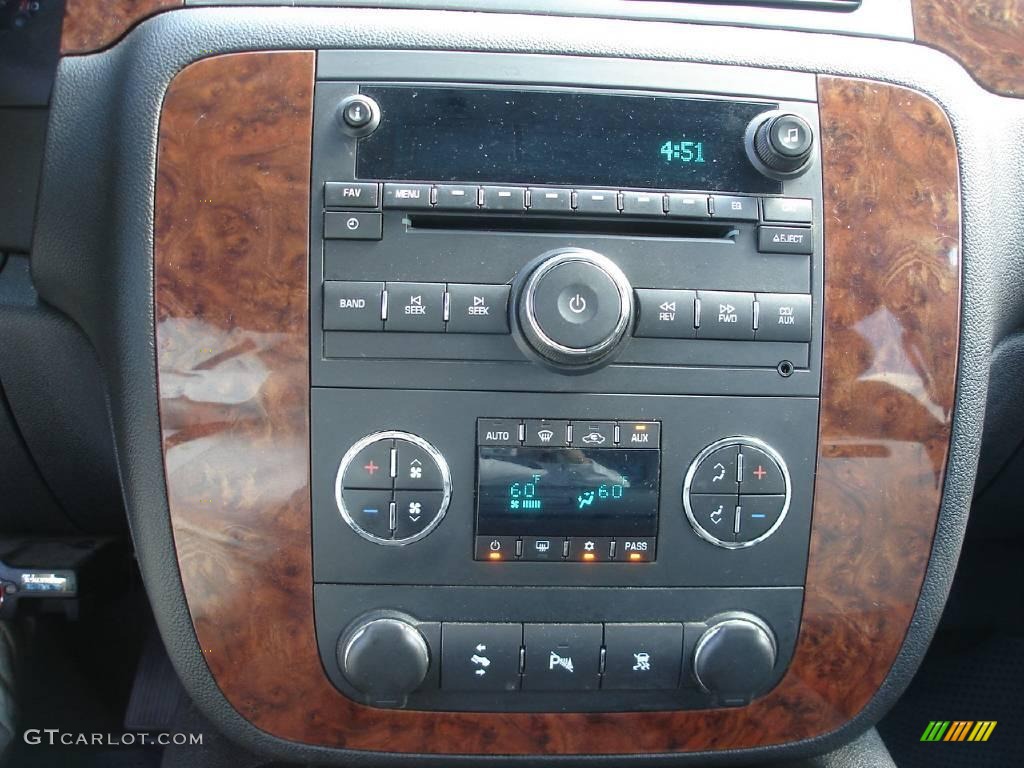 2007 Tahoe LT 4x4 - Summit White / Ebony photo #13
