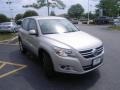Reflex Silver Metallic - Tiguan S Photo No. 6
