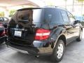 Black - ML 350 4Matic Photo No. 3