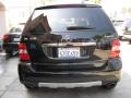 Black - ML 350 4Matic Photo No. 4