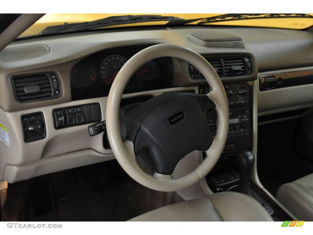 2000 C70 HT Convertible - Black / Beige photo #5