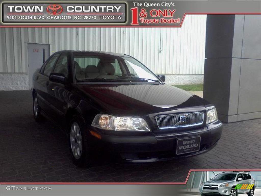 2001 S40 1.9T - Midnight Black Metallic / Taupe/Light Taupe photo #1