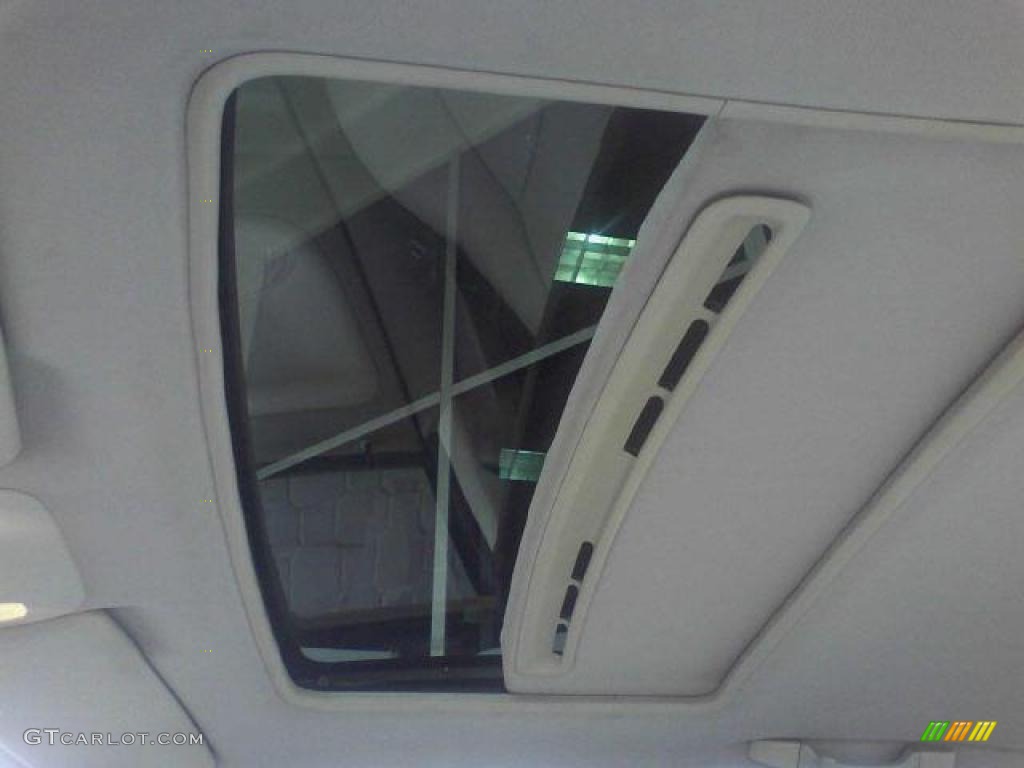 2001 S40 1.9T - Midnight Black Metallic / Taupe/Light Taupe photo #13