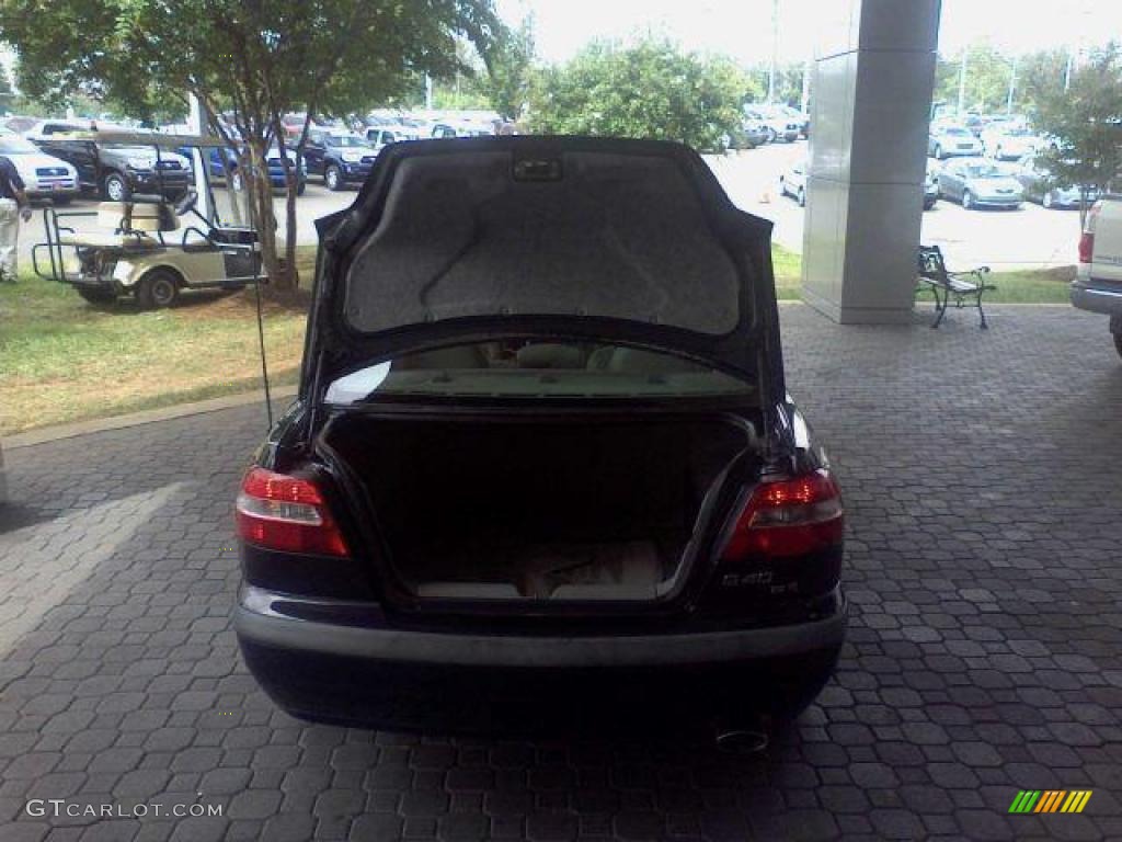 2001 S40 1.9T - Midnight Black Metallic / Taupe/Light Taupe photo #17