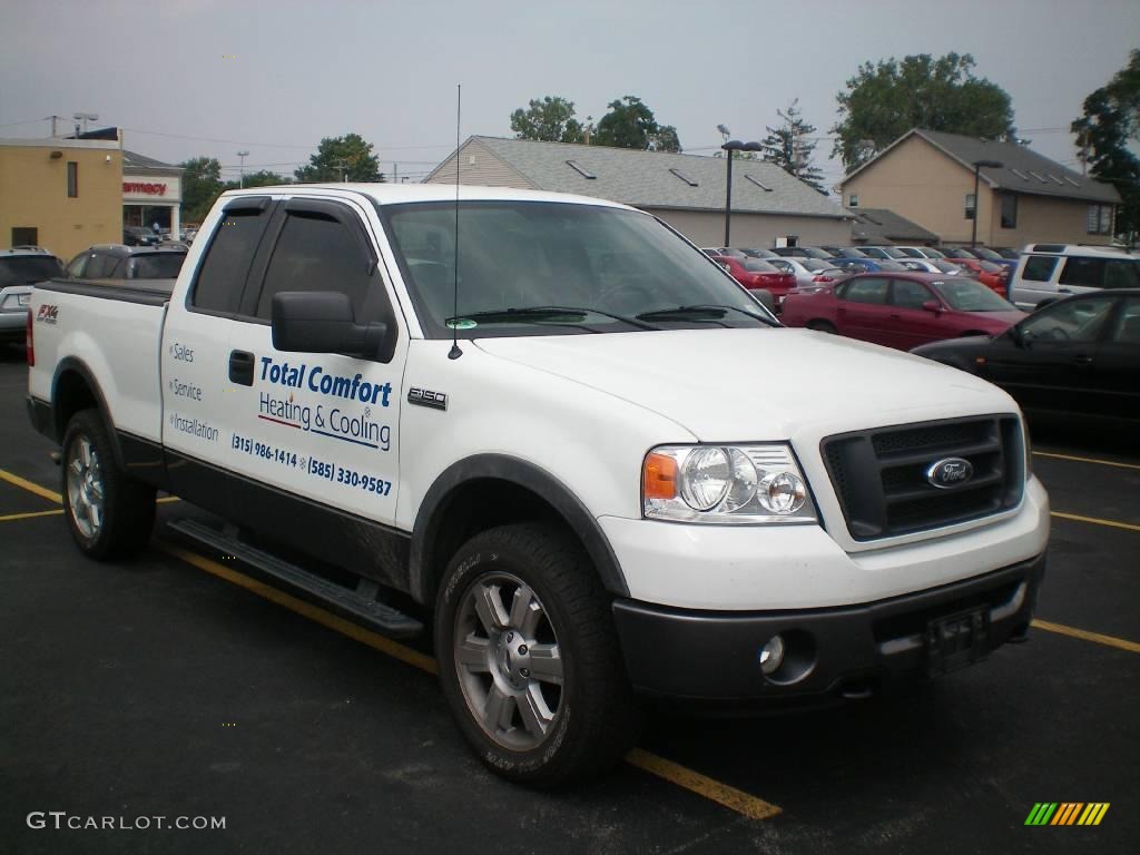 2006 F150 FX4 SuperCab 4x4 - Oxford White / Medium/Dark Flint photo #7