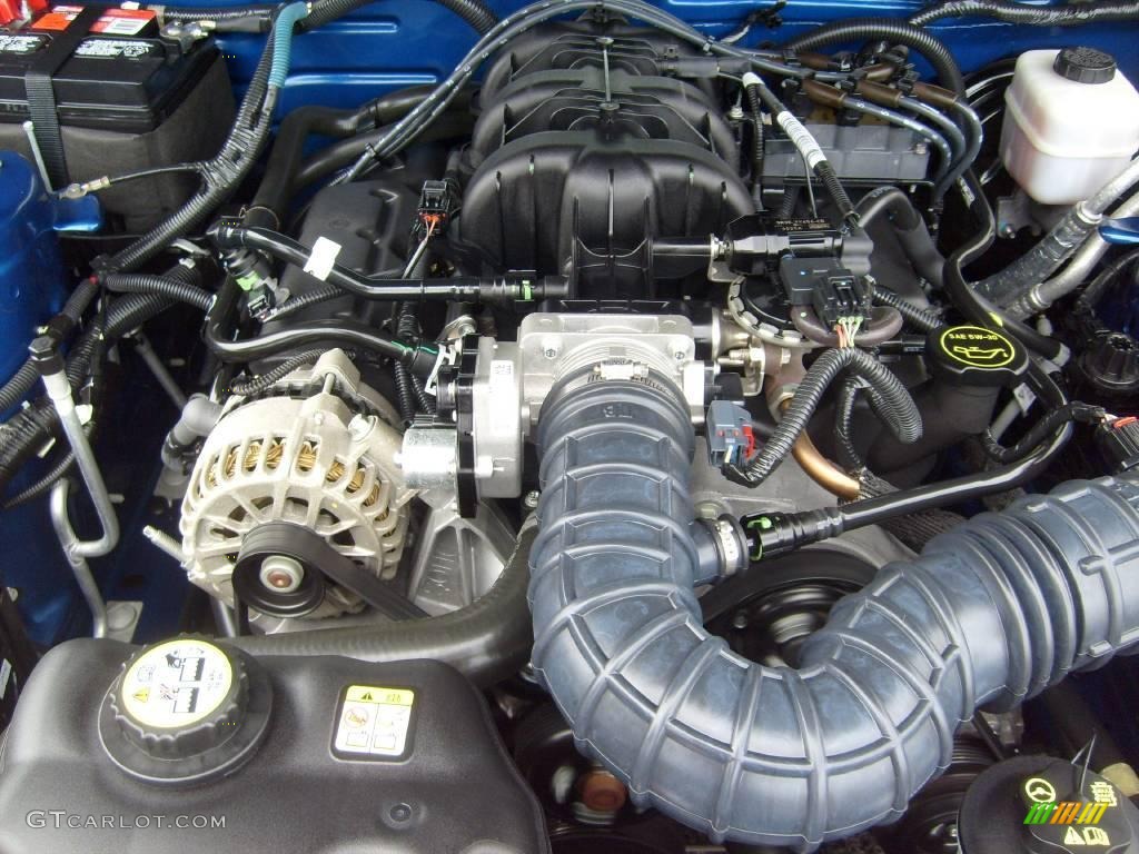 2007 Mustang V6 Premium Coupe - Vista Blue Metallic / Light Graphite photo #25