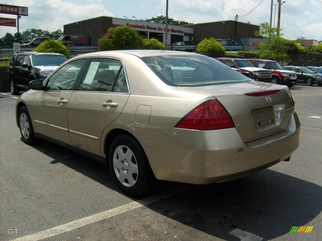 2006 Accord LX Sedan - Desert Mist Metallic / Ivory photo #2
