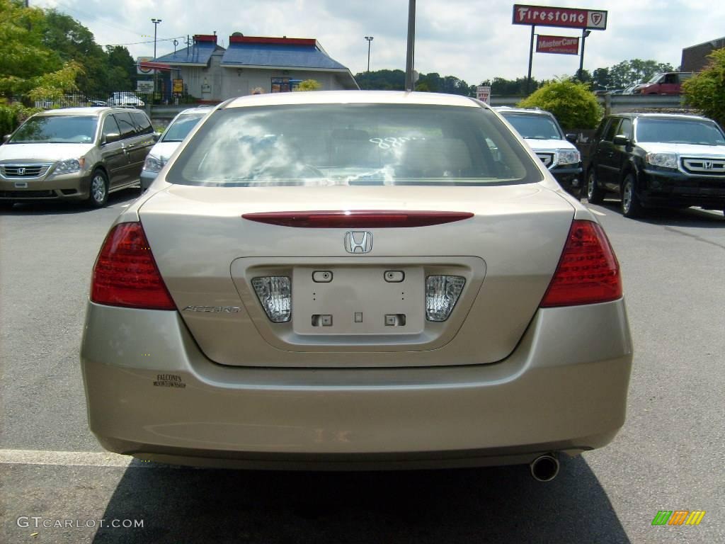 2006 Accord LX Sedan - Desert Mist Metallic / Ivory photo #3