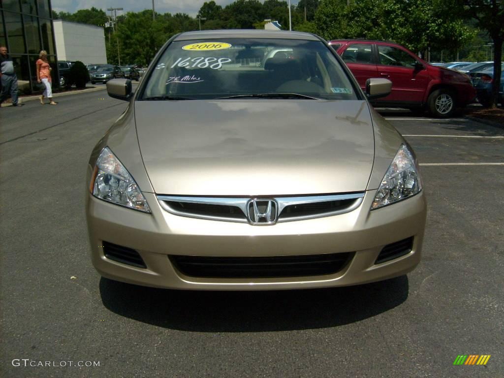 2006 Accord LX Sedan - Desert Mist Metallic / Ivory photo #6
