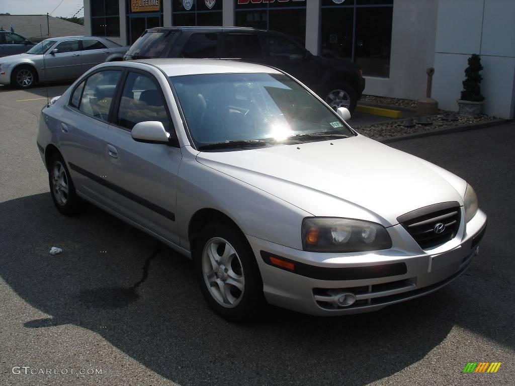 2004 Elantra GT Sedan - Sterling Silver / Gray photo #18