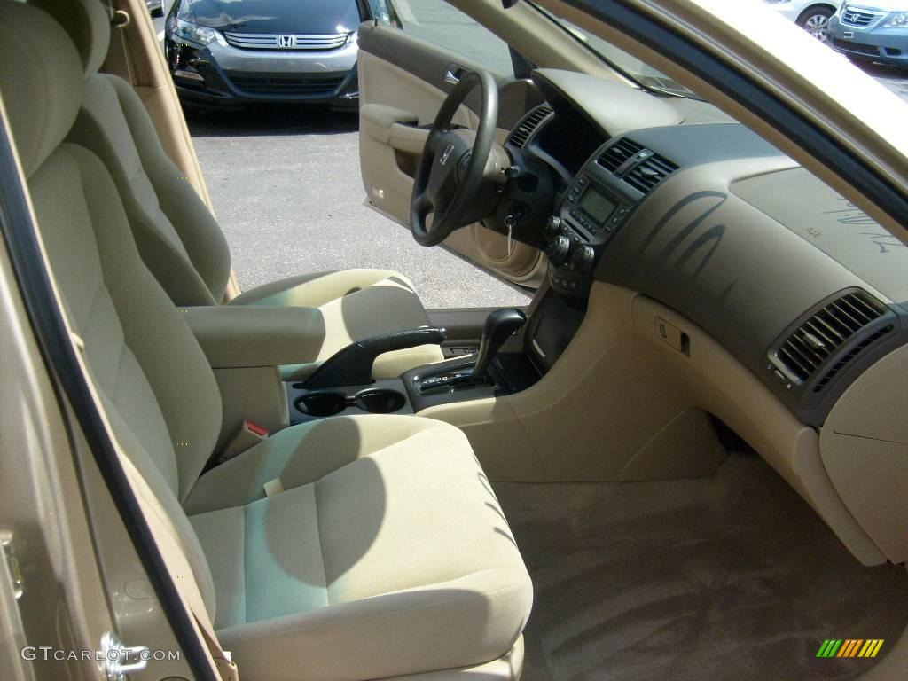 2006 Accord LX Sedan - Desert Mist Metallic / Ivory photo #12