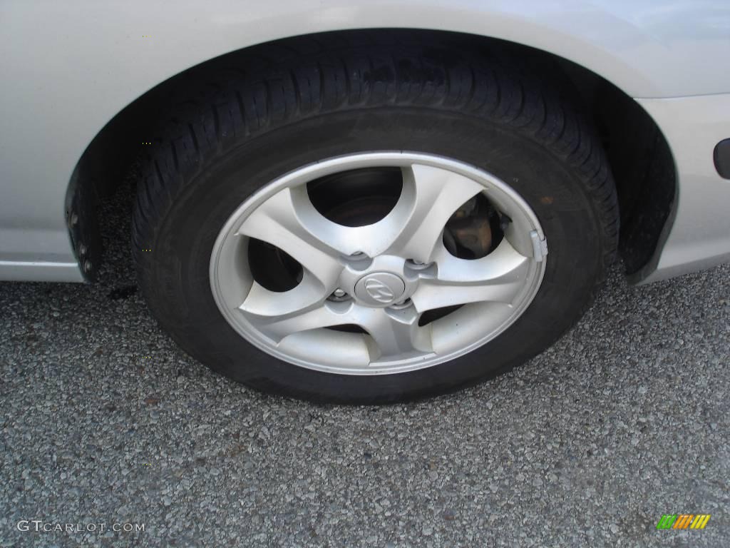 2004 Elantra GT Sedan - Sterling Silver / Gray photo #19
