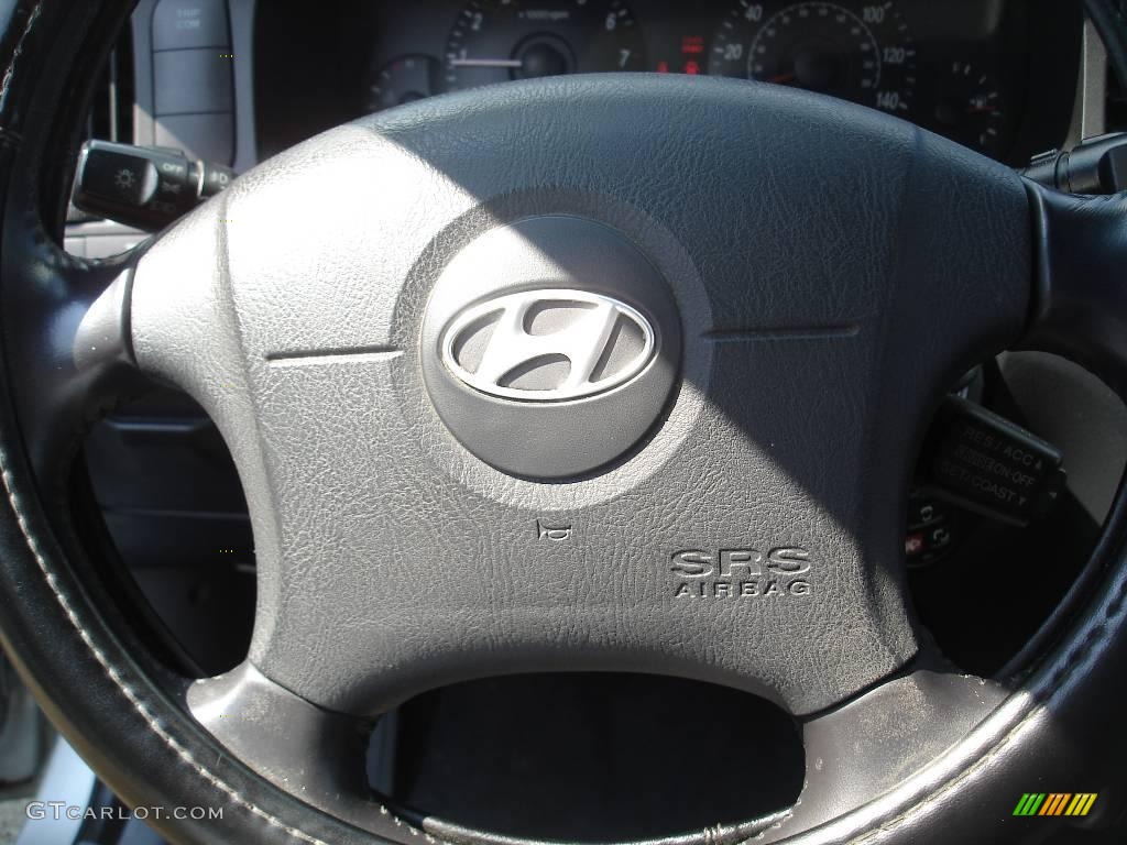 2004 Elantra GT Sedan - Sterling Silver / Gray photo #24