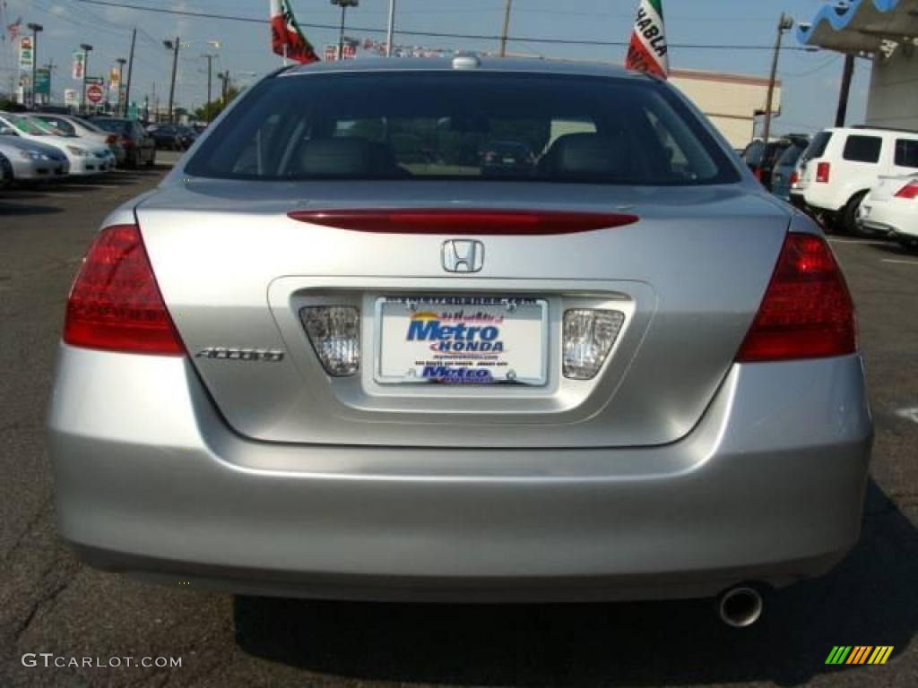 2006 Accord EX-L Sedan - Alabaster Silver Metallic / Black photo #5