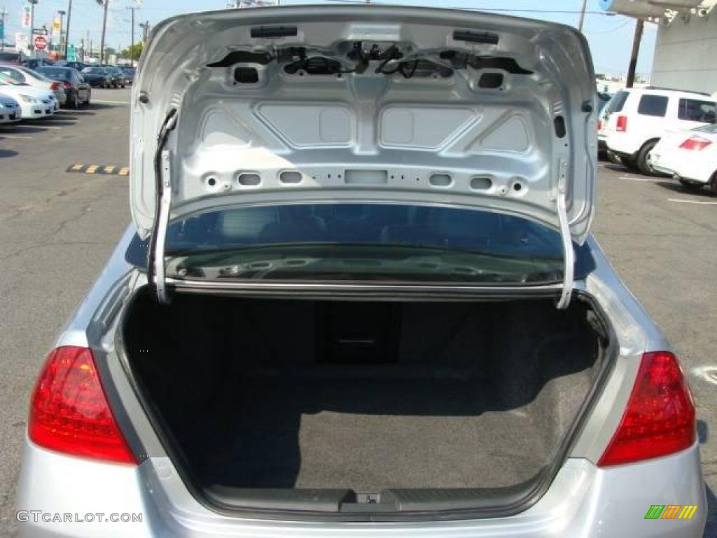 2006 Accord EX-L Sedan - Alabaster Silver Metallic / Black photo #13